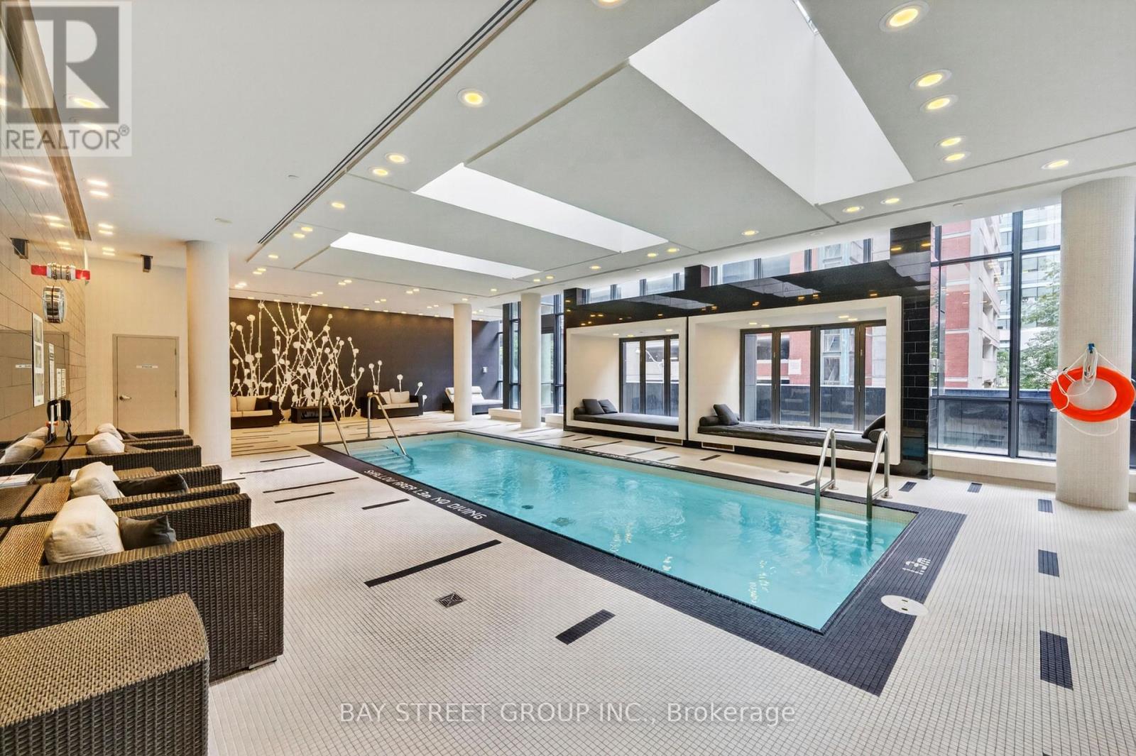 #709 770 BAY STREET - Image 29