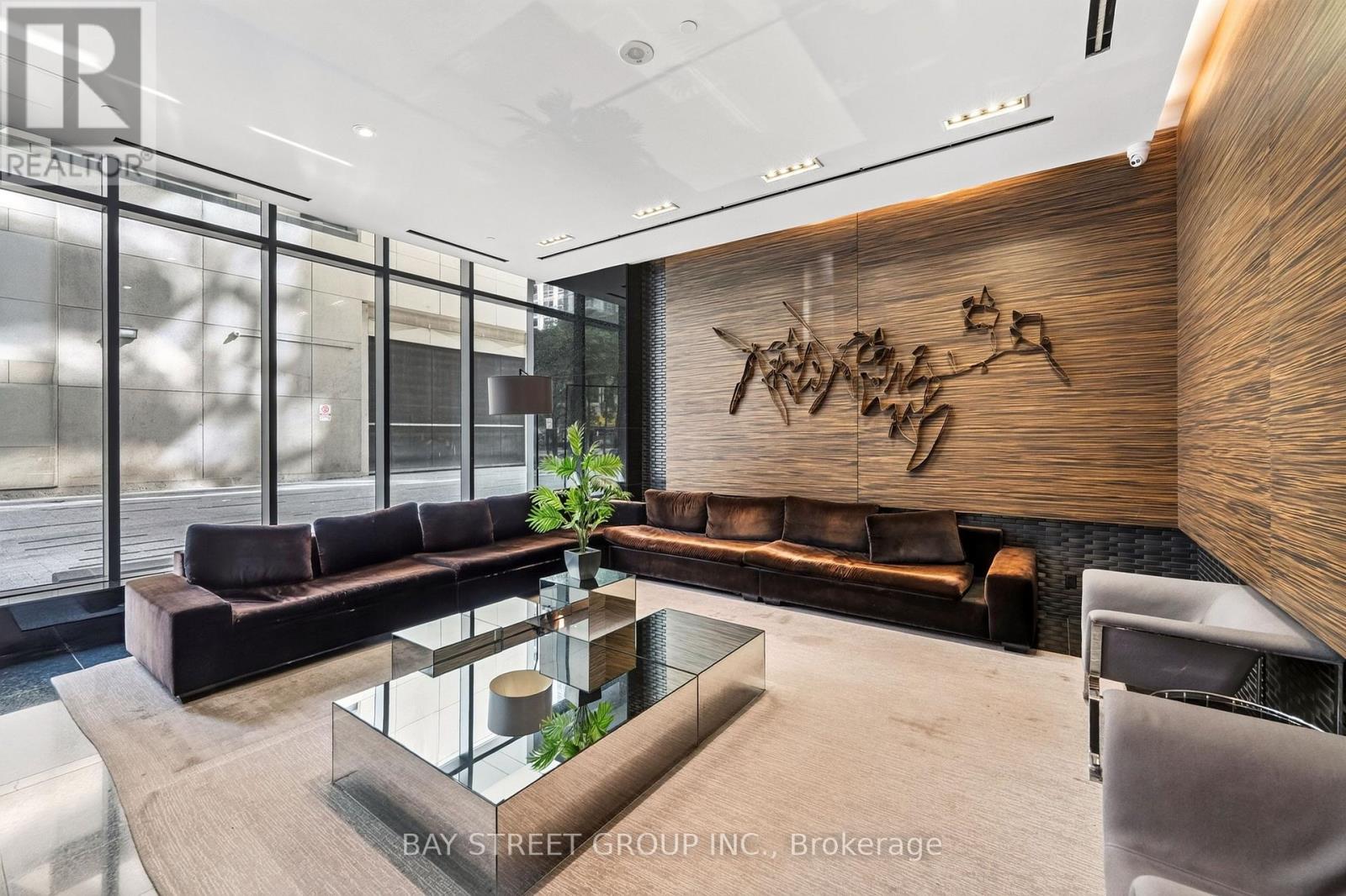 #709 770 BAY STREET - Image 34