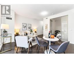709 - 770 Bay Street, Toronto, ON M5G0A6 Photo 12