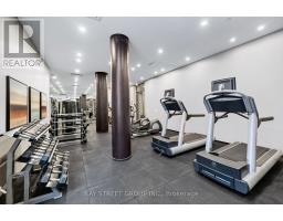 709 - 770 Bay Street, Toronto, ON M5G0A6 Photo 27