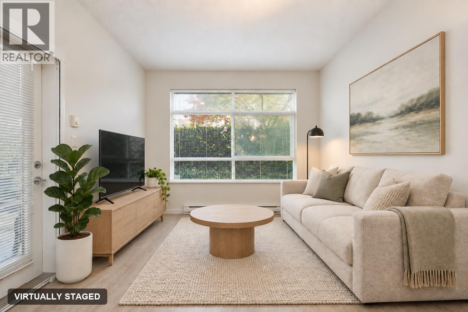 101 617 SMITH AVENUE, Coquitlam
