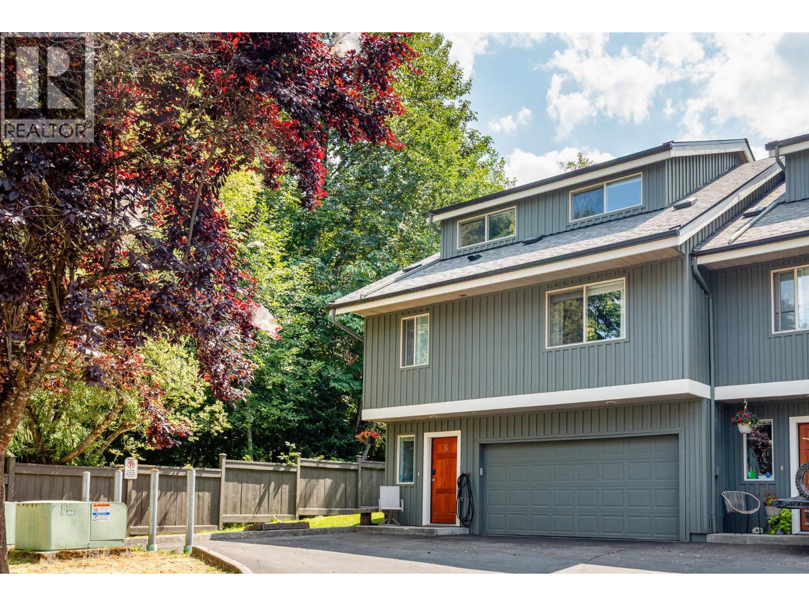 6 1158 CARMEL PLACE, Squamish