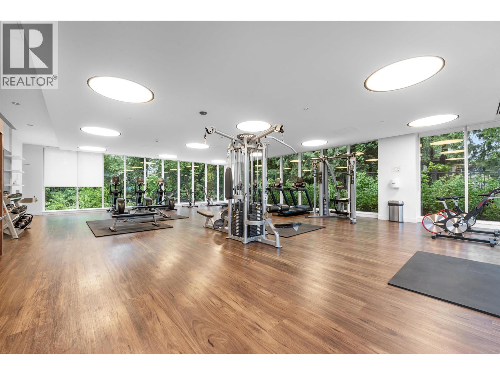 608 585 AUSTIN AVENUE, Coquitlam