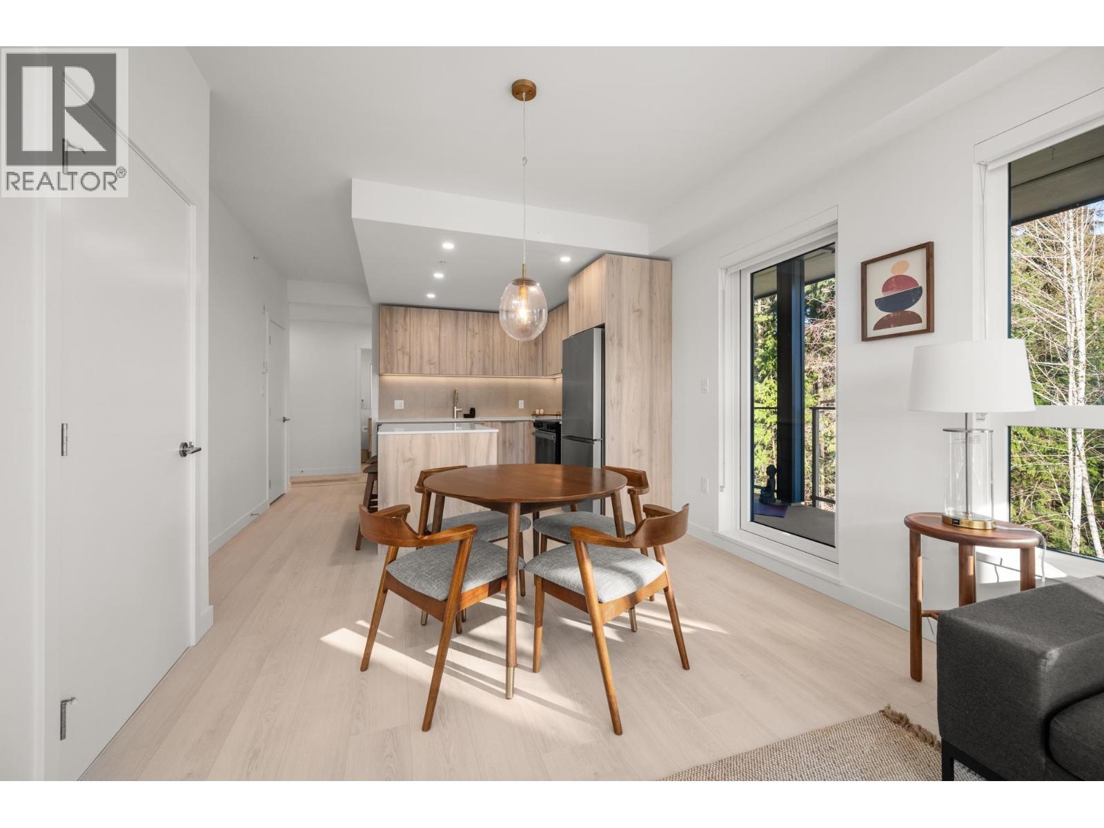 613 3596 MALSUM DRIVE, North Vancouver