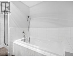 207 78 Richmond Street, New Westminster, BC V3L5T2 Photo 18