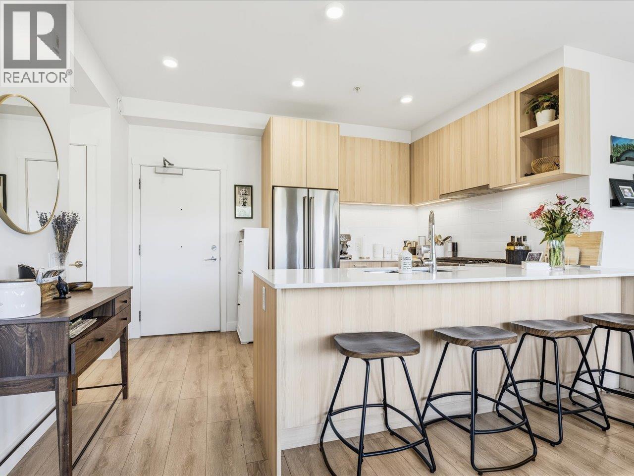 509 721 ANSKAR COURT, Coquitlam