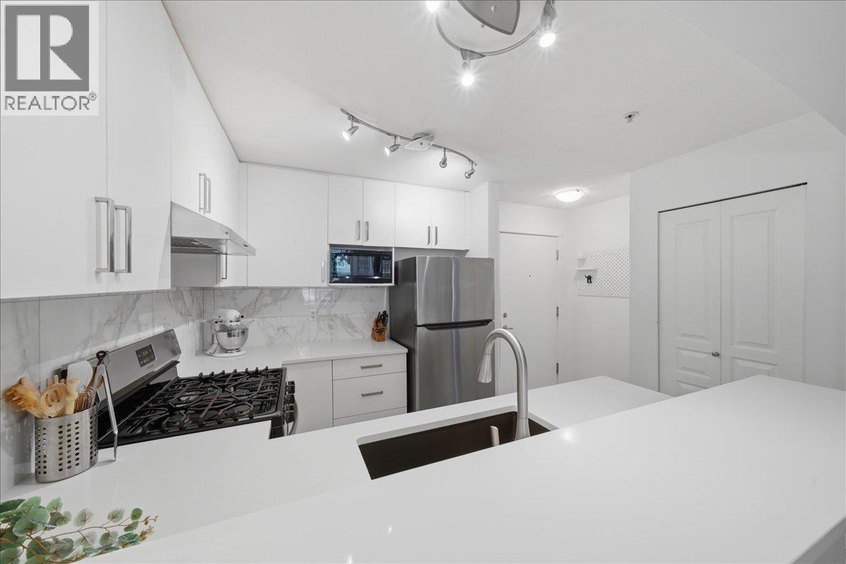310 2966 SILVER SPRINGS BOULEVARD, Coquitlam