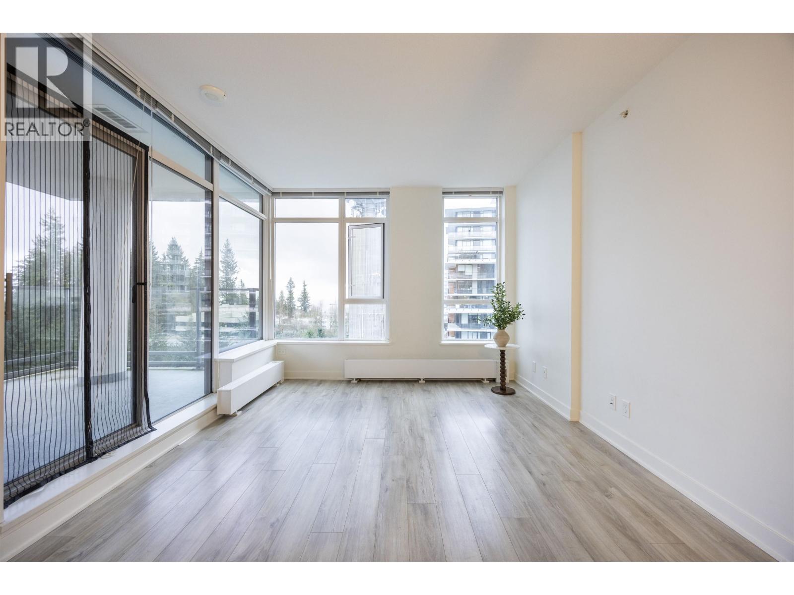 902 8940 UNIVERSITY CRESCENT, Burnaby — photo 4