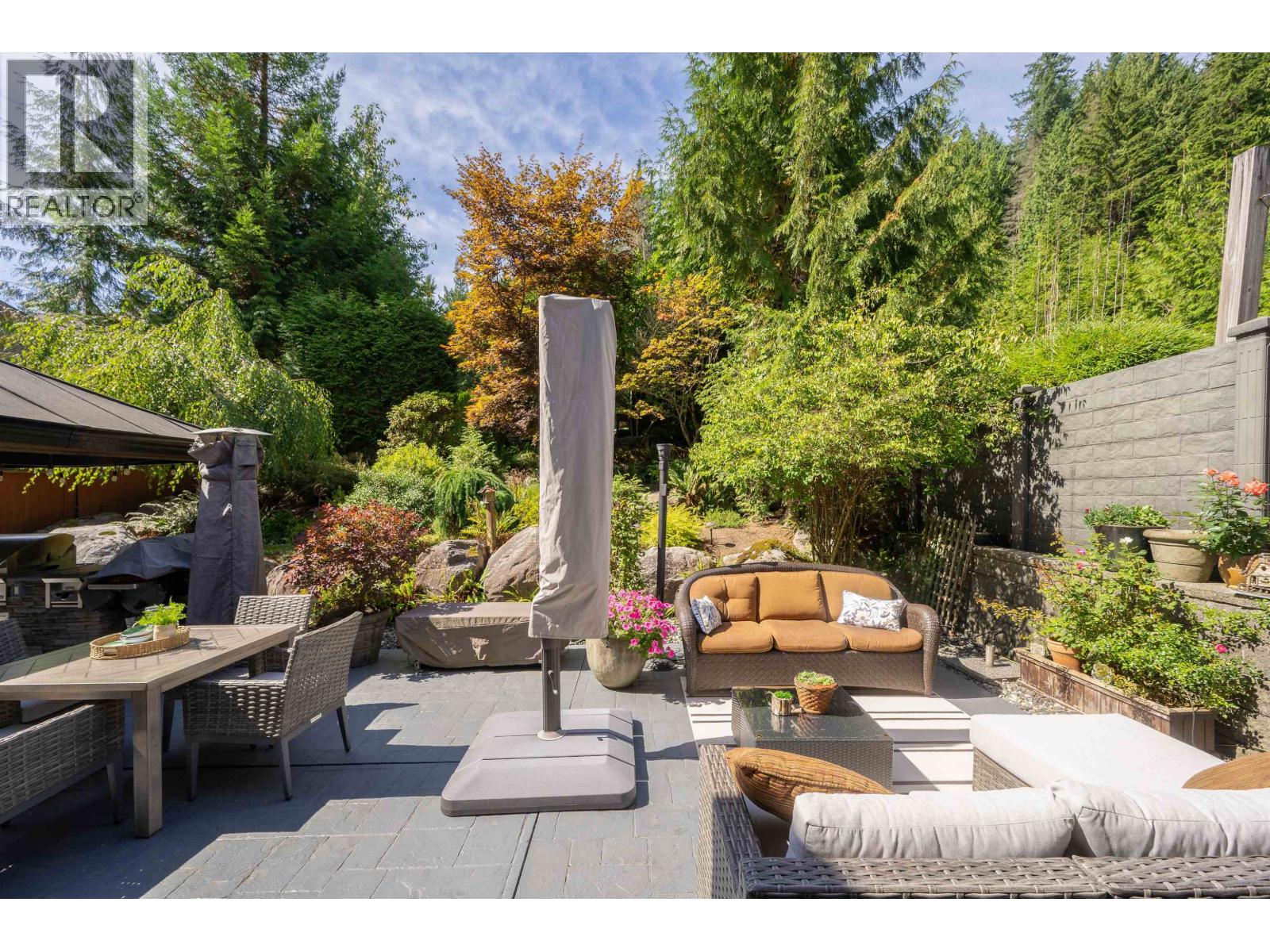 2915 FERN DRIVE, Anmore