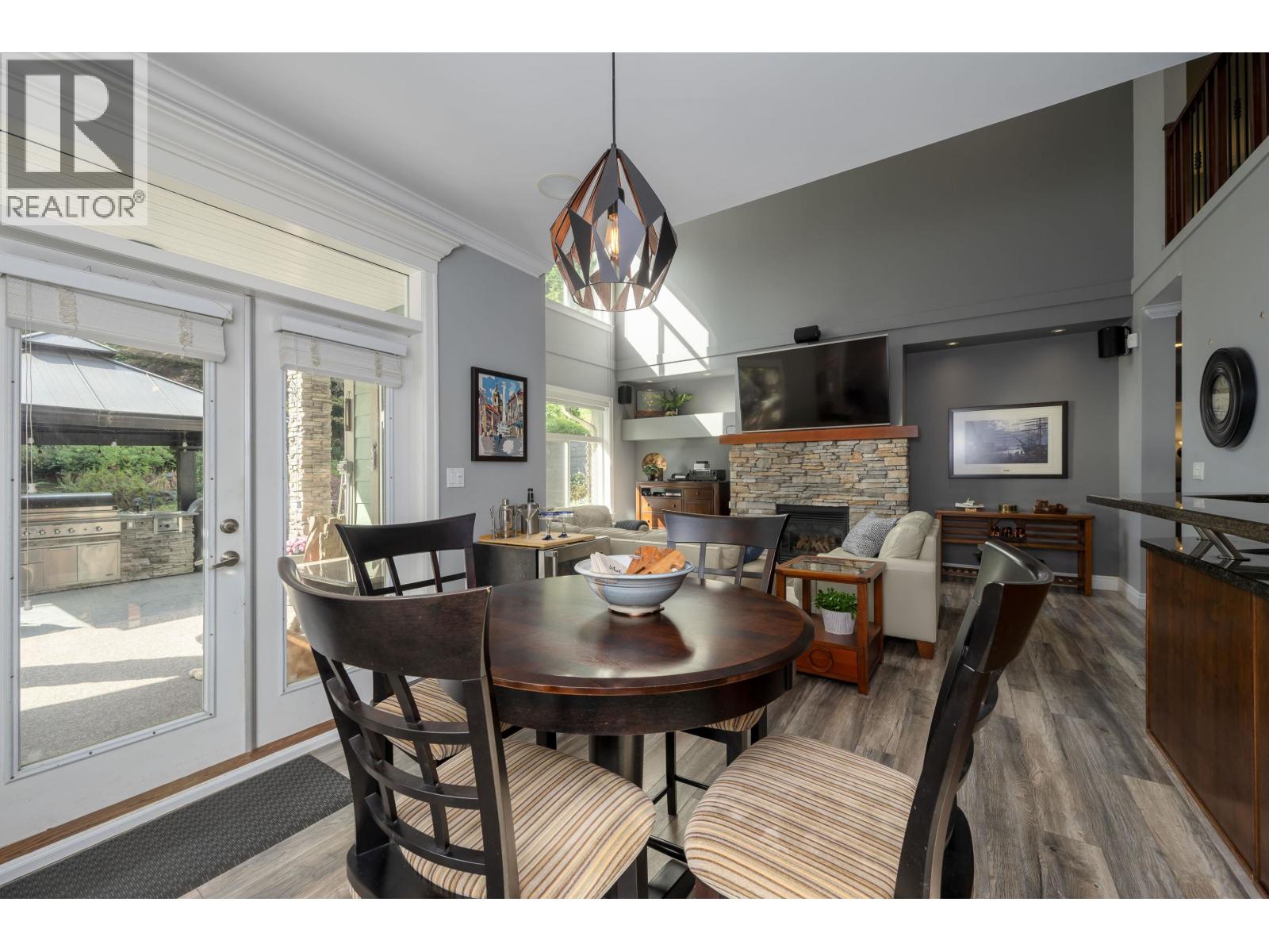 2915 FERN DRIVE, Anmore