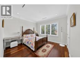 3285 W 12th Avenue, Vancouver, BC V6K2R8 Photo 11