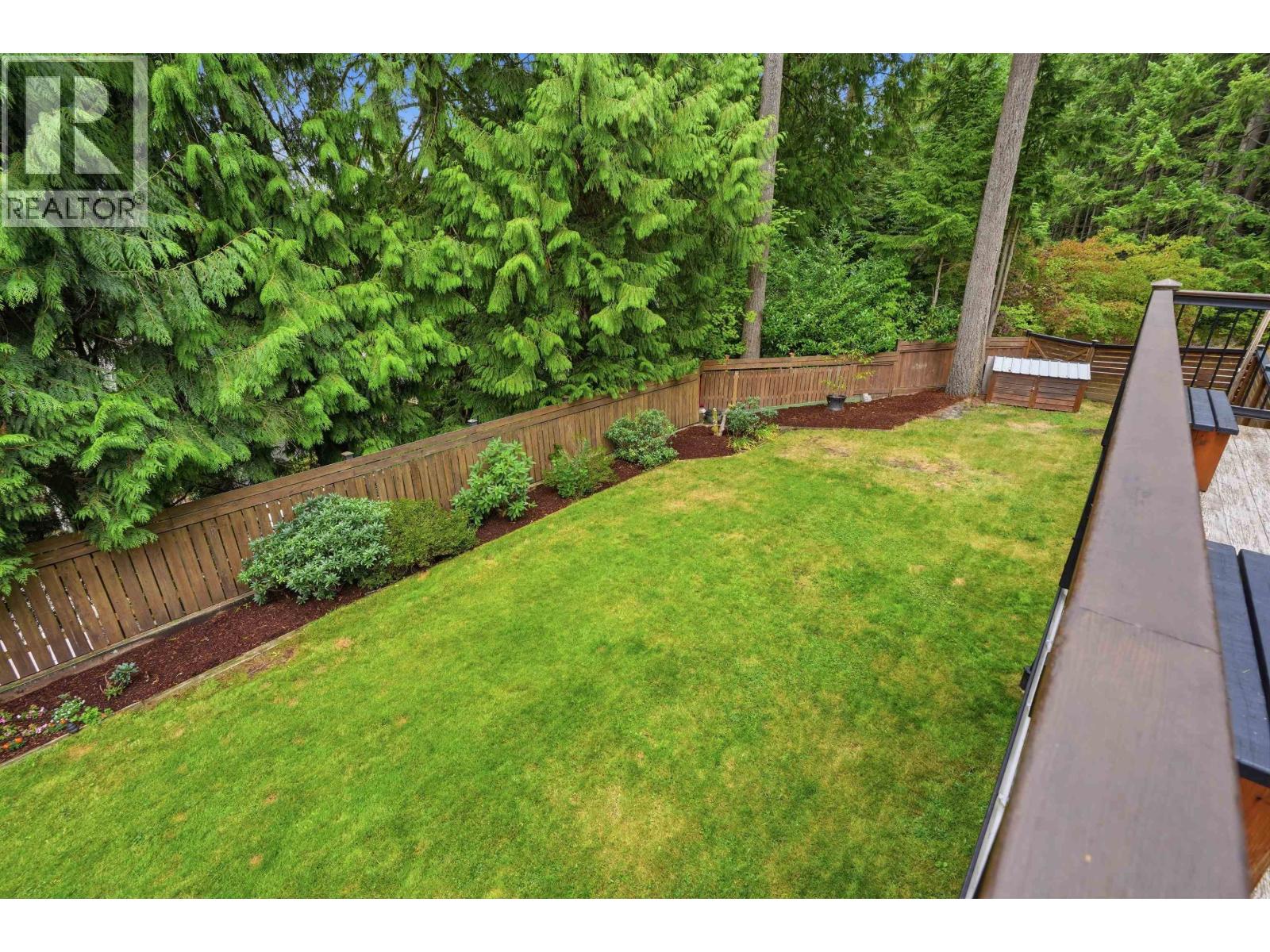 2261 HILL DRIVE, North Vancouver