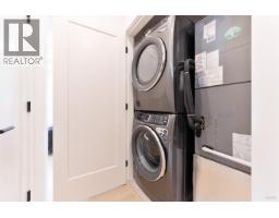 3 7270 17th Avenue, Burnaby, BC V3N1K9 Photo 17