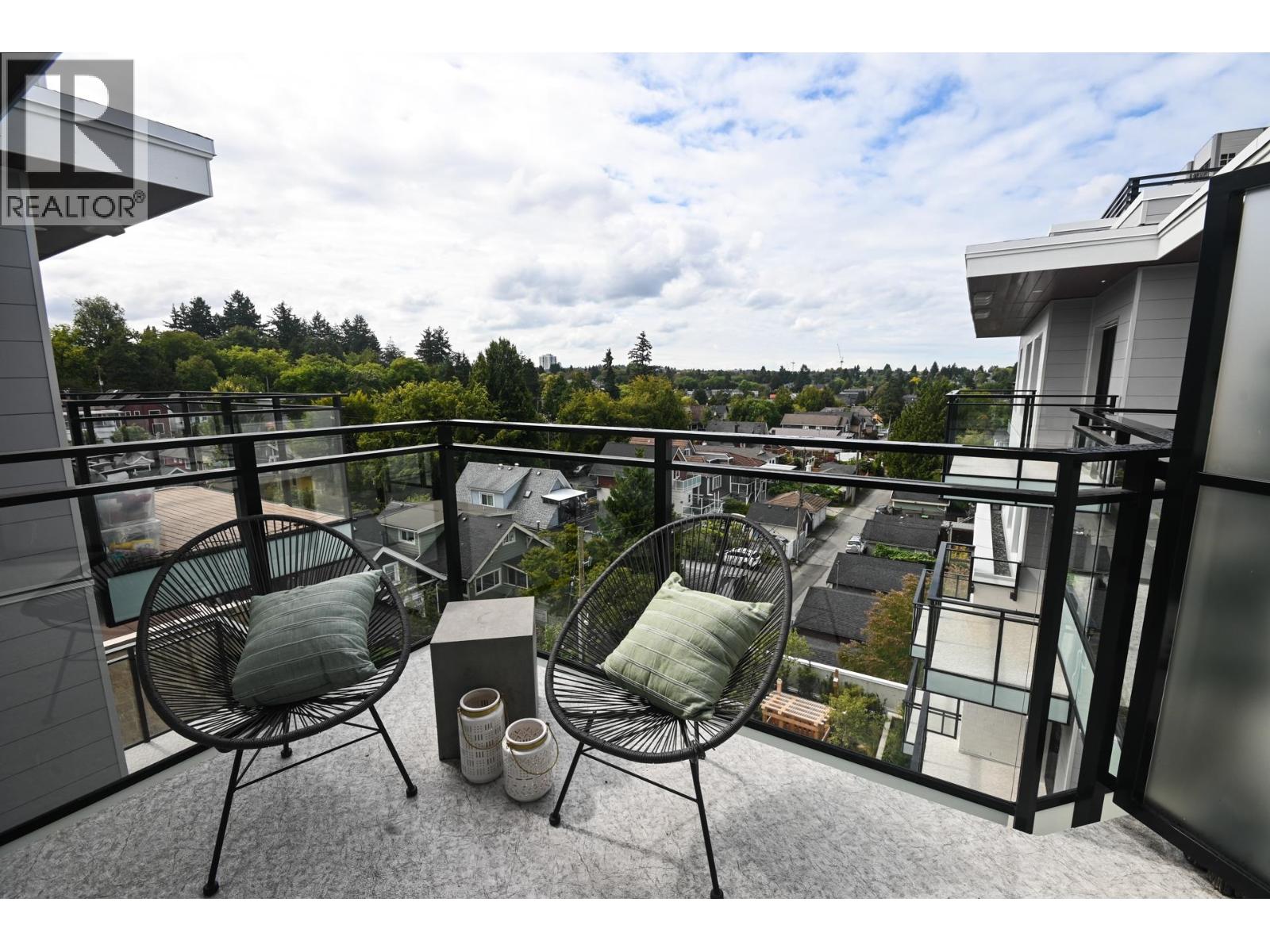 609 1680 E 12TH AVENUE, Vancouver