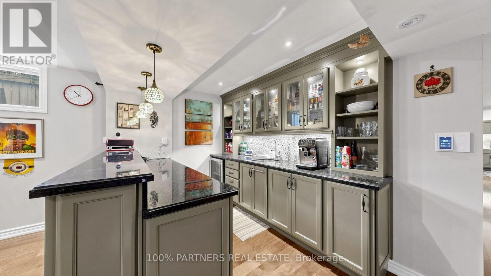 33 EARNSHAW DRIVE - Image 33