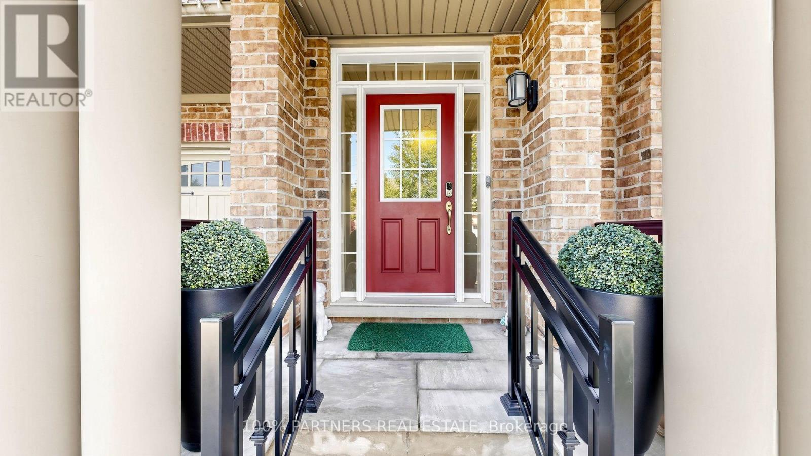 33 EARNSHAW DRIVE - 2