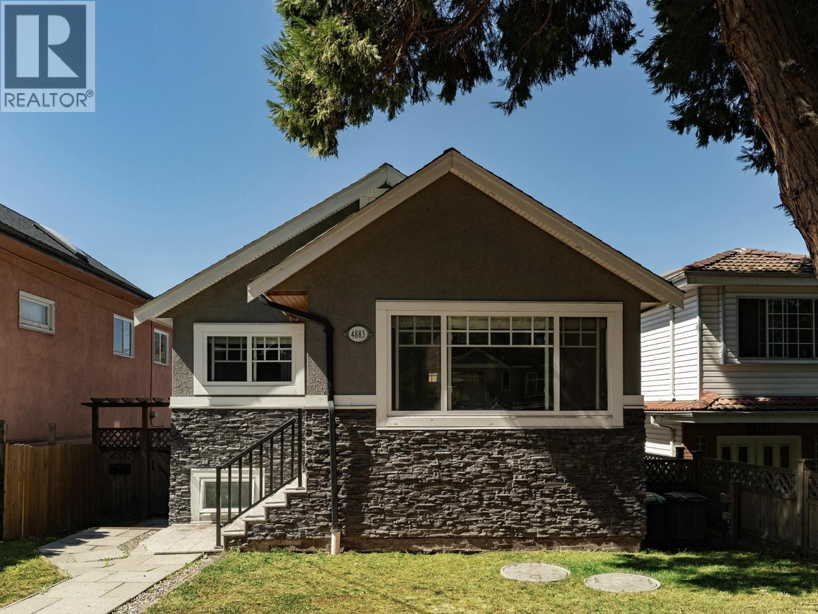 4883 BEATRICE STREET, Vancouver — photo 1