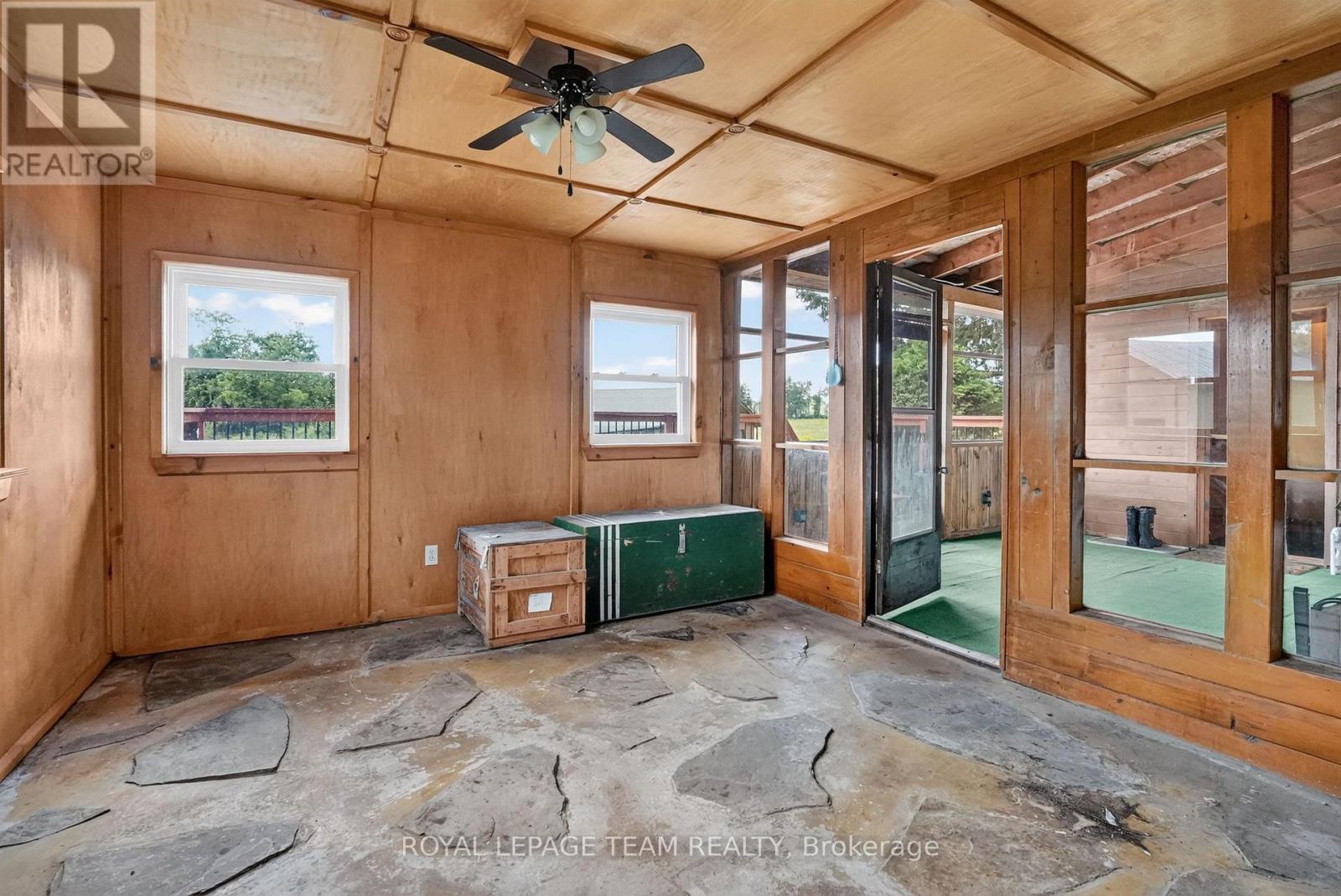 112 LATOURELL ROAD - Image 33
