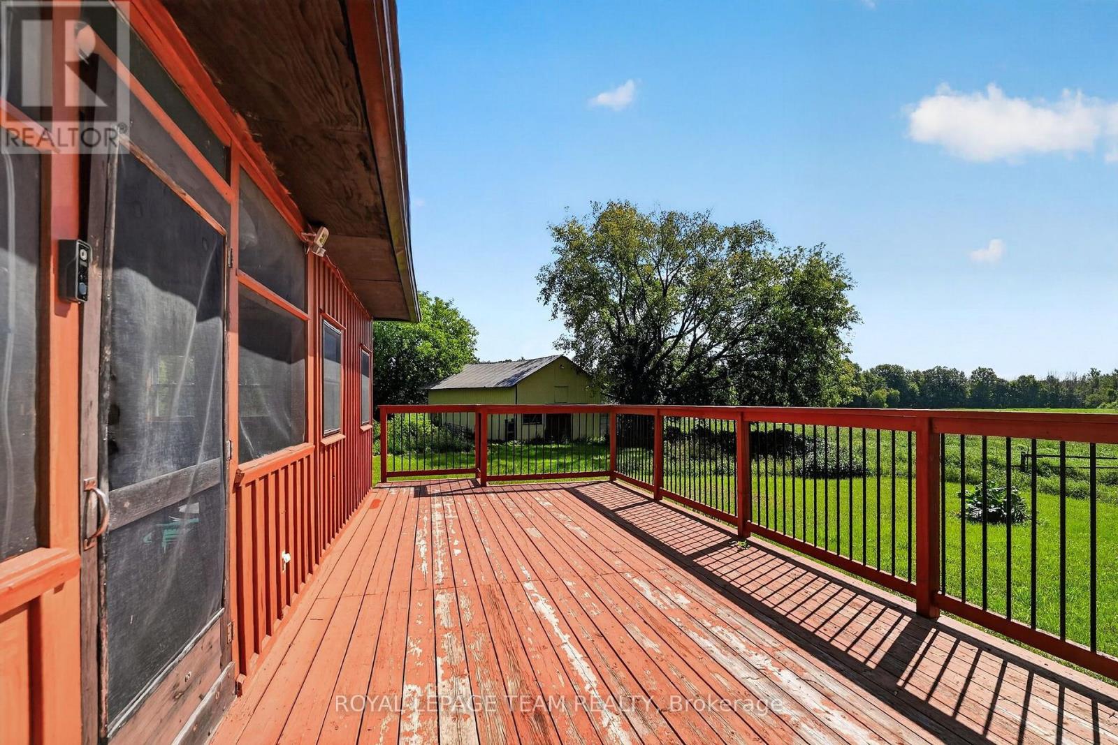 112 LATOURELL ROAD - Image 35