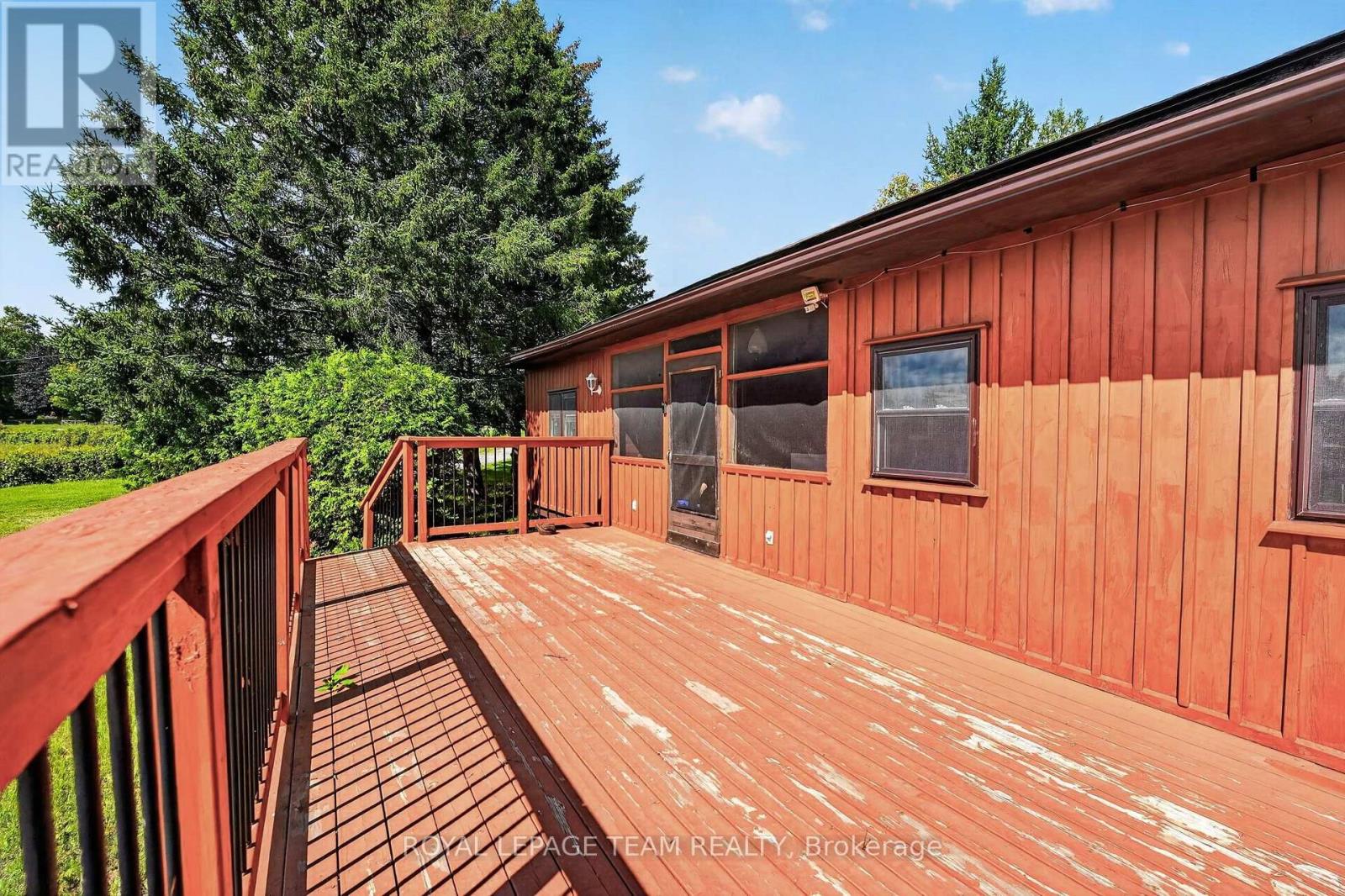 112 LATOURELL ROAD - Image 37