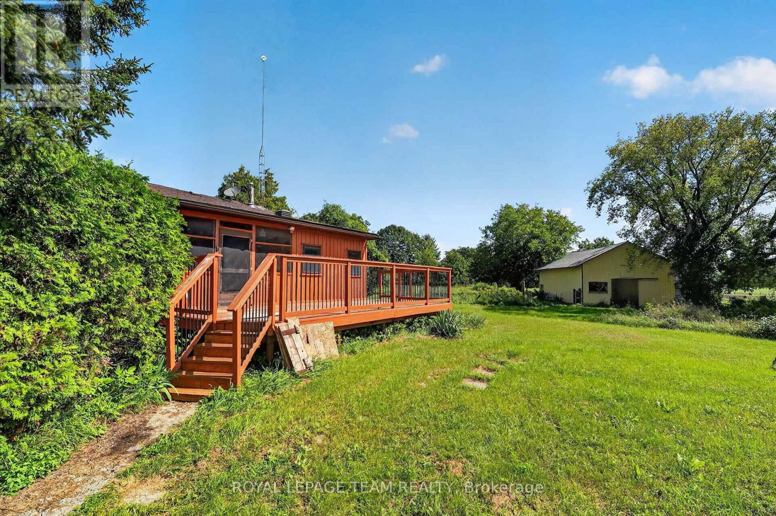 112 LATOURELL ROAD - Image 40