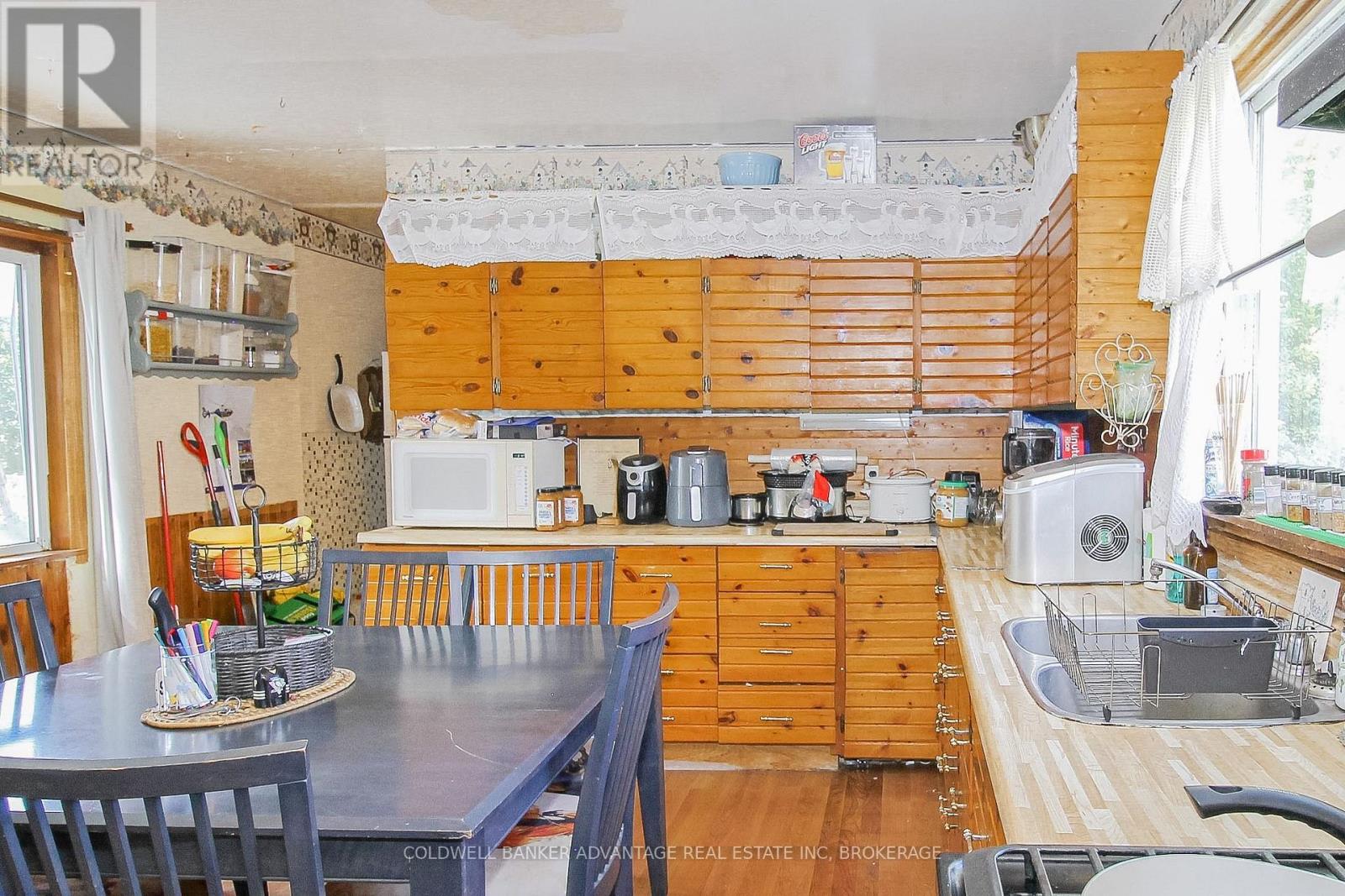 67 ROSS STREET - 12