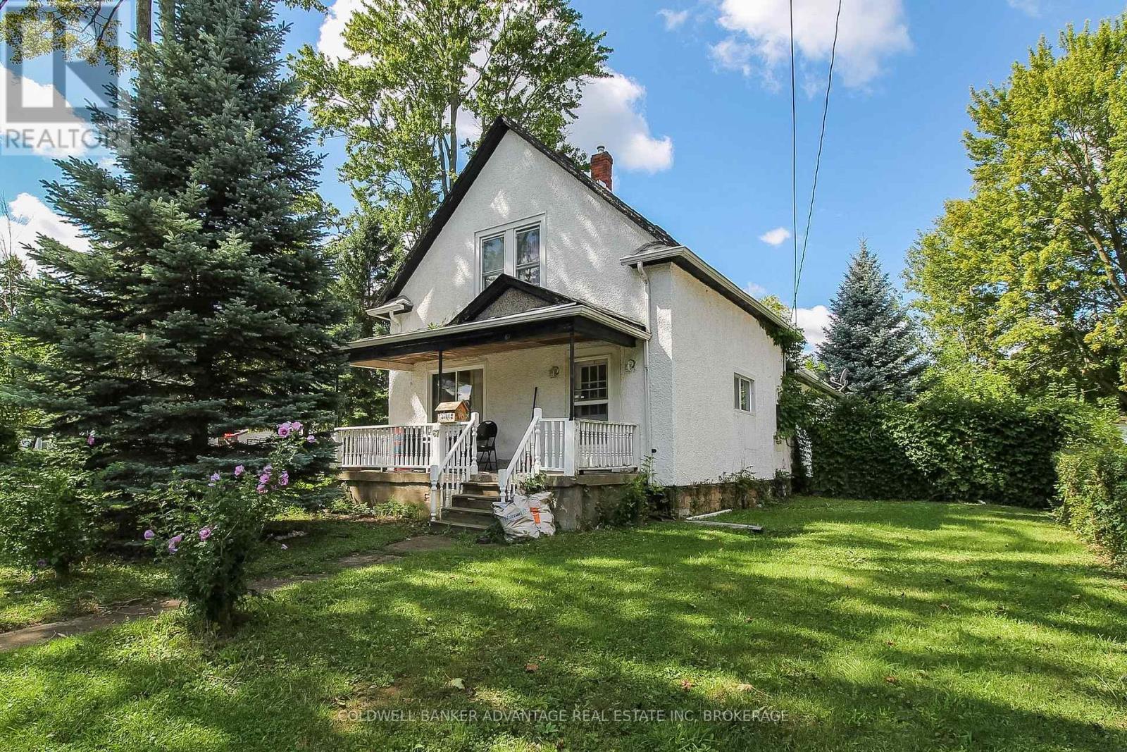 67 ROSS STREET - 3