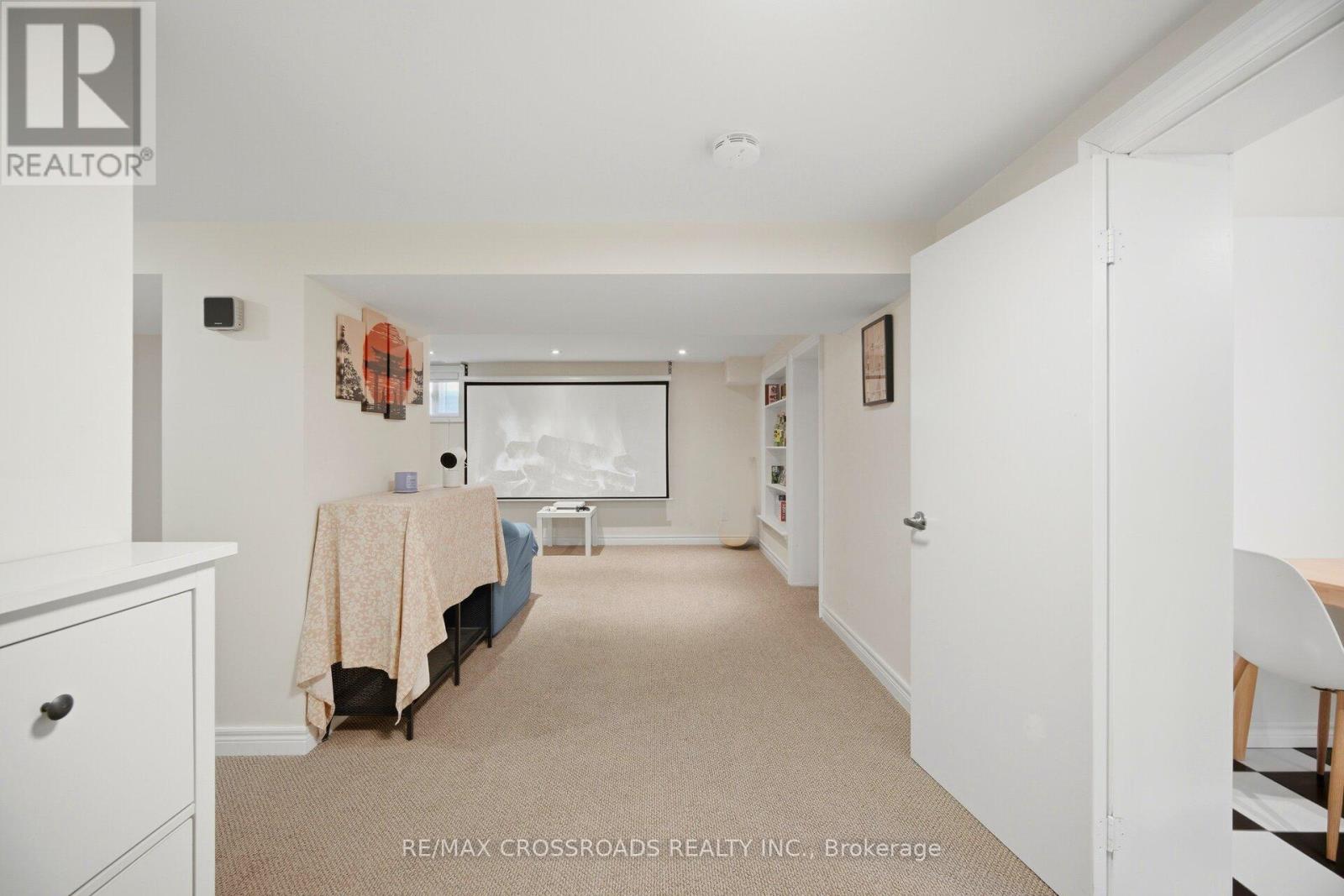 18 ADANAC DRIVE - Image 36