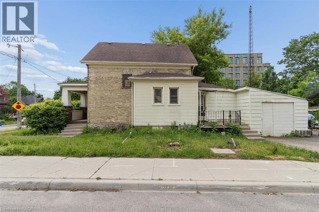 427 DUKE Street W - Image 5