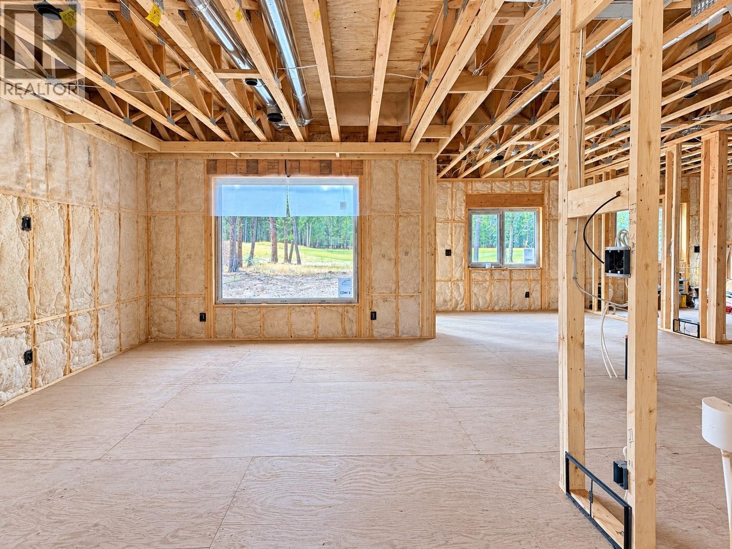 #4 421 Wildstone Close N - Image 6