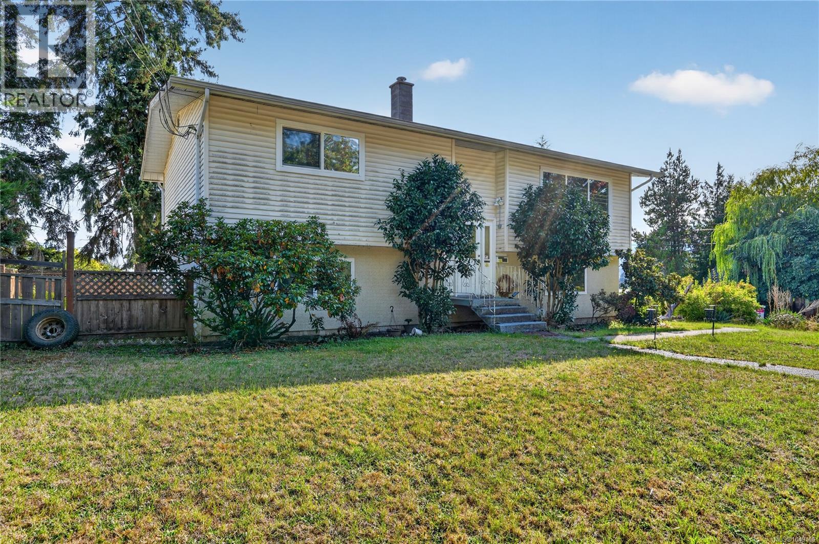 4594 Alwyn St - 36