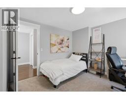 87 Couture Crescent Sw, Calgary, AB T3E7R3 Photo 27