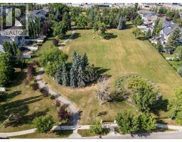 87 Couture Crescent Sw, Calgary, AB T3E7R3 Photo 46