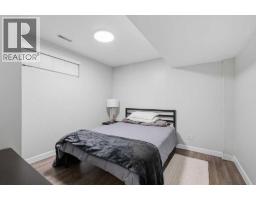 87 Couture Crescent Sw, Calgary, AB T3E7R3 Photo 39