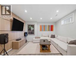 87 Couture Crescent Sw, Calgary, AB T3E7R3 Photo 38