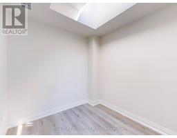 30 - 851 Sheppard Avenue W, Toronto, ON M3H0G2 Photo 23