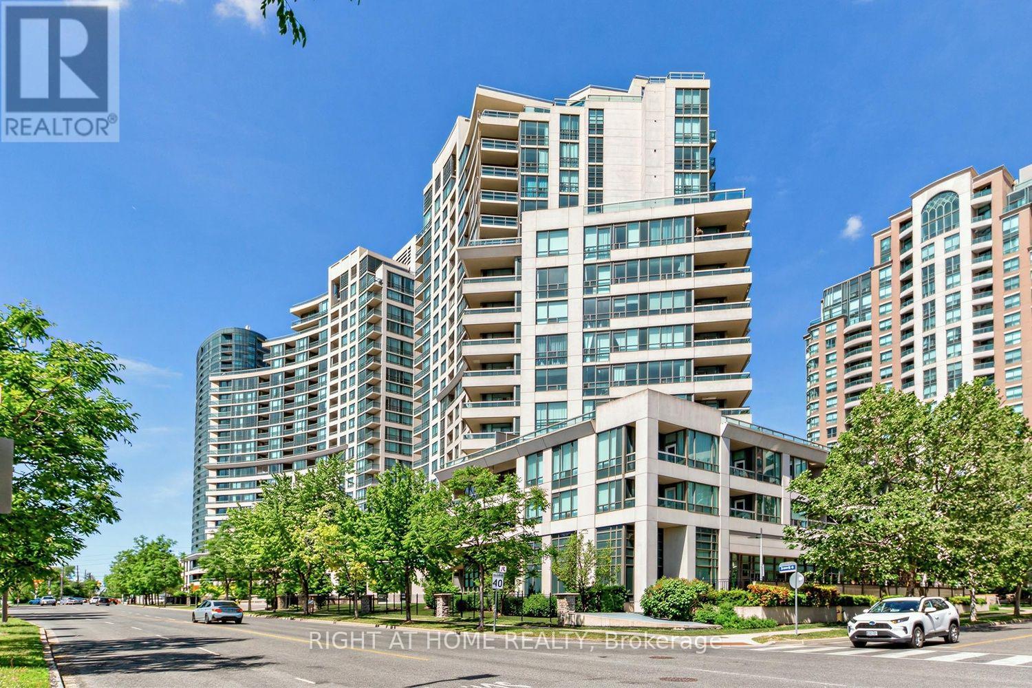 #107 509 BEECROFT AVENUE - 1