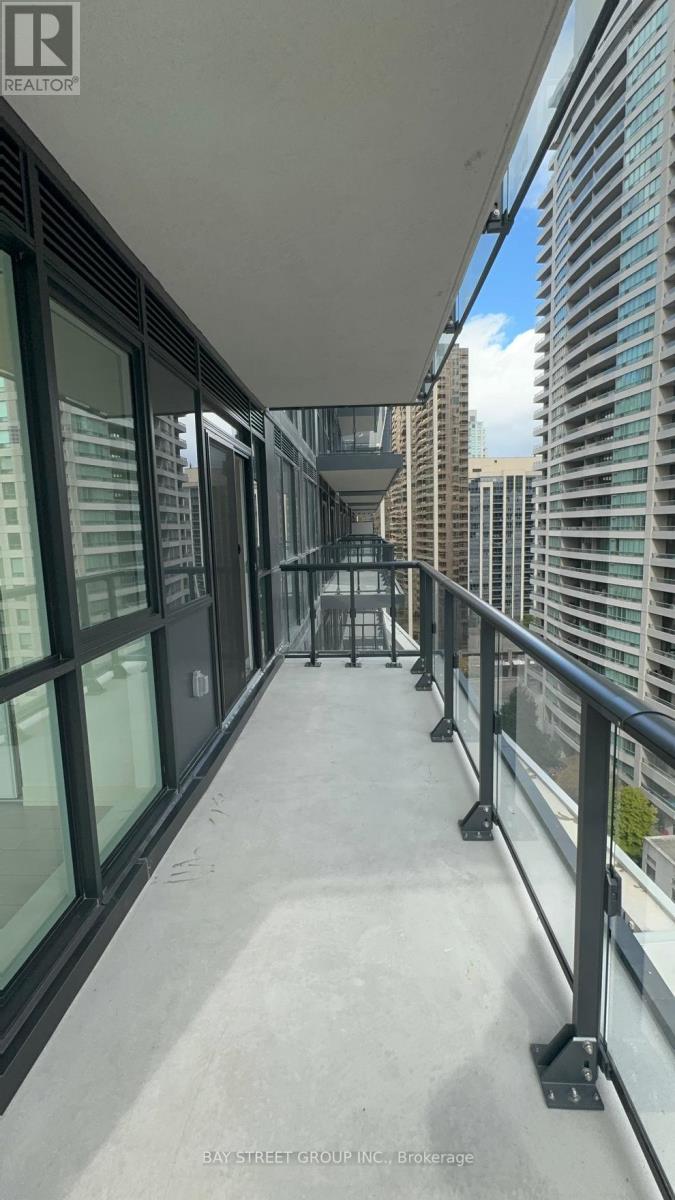 #1006 4955 YONGE STREET - 30