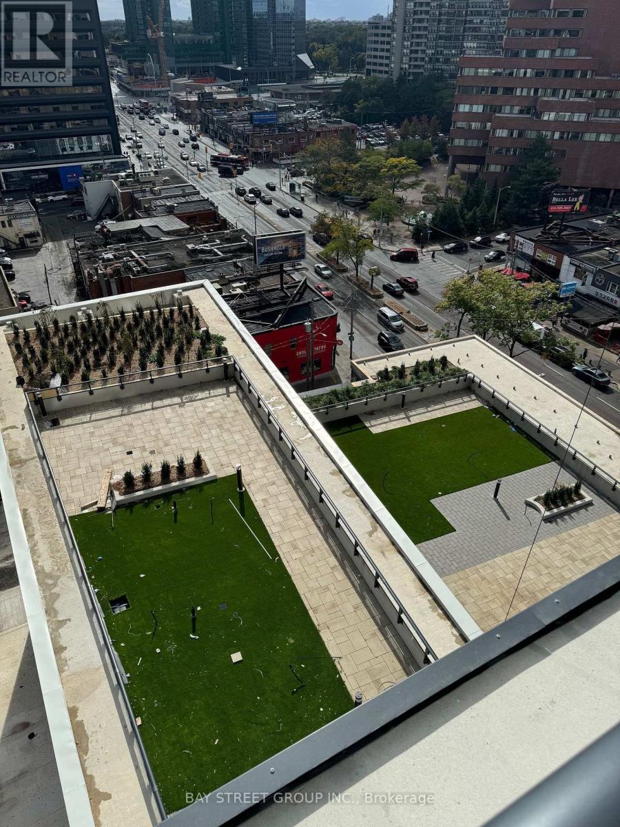 #1006 4955 YONGE STREET - 38