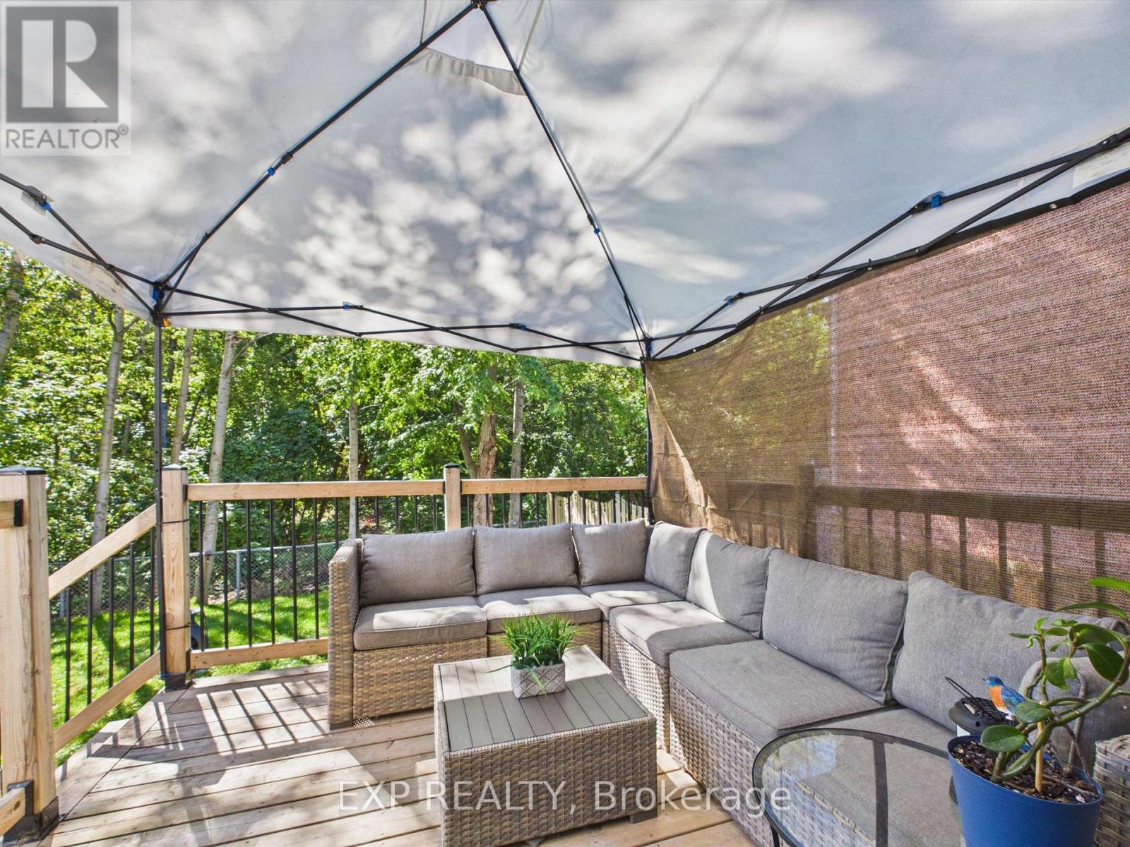 23 MCKENZIE CRESCENT - 17