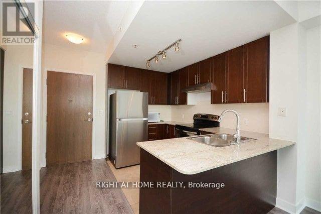 #1610 3985 GRAND PARK DRIVE - 4