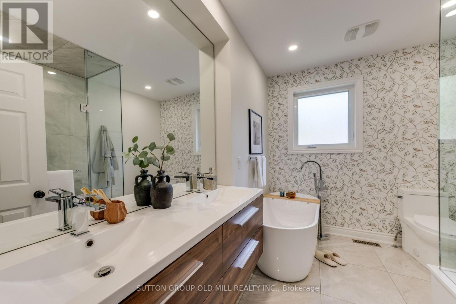 85 BONNYVIEW DRIVE - 15