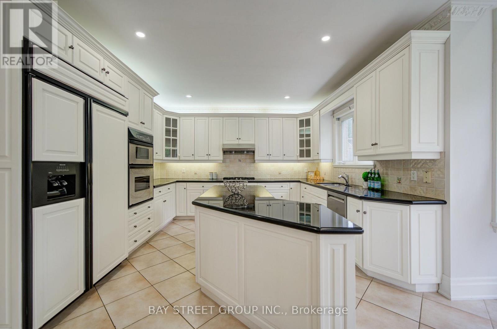 58 BOWAN COURT - 15