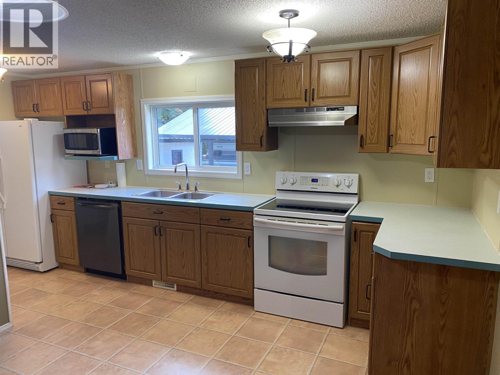 Primary bedroom of 3061 THEE COURT · Prince George, BC