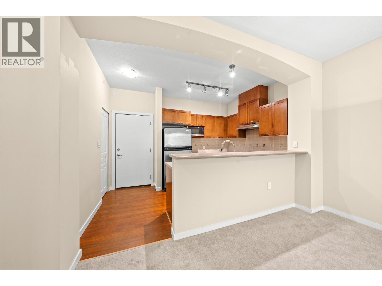 404 2969 WHISPER WAY, Coquitlam