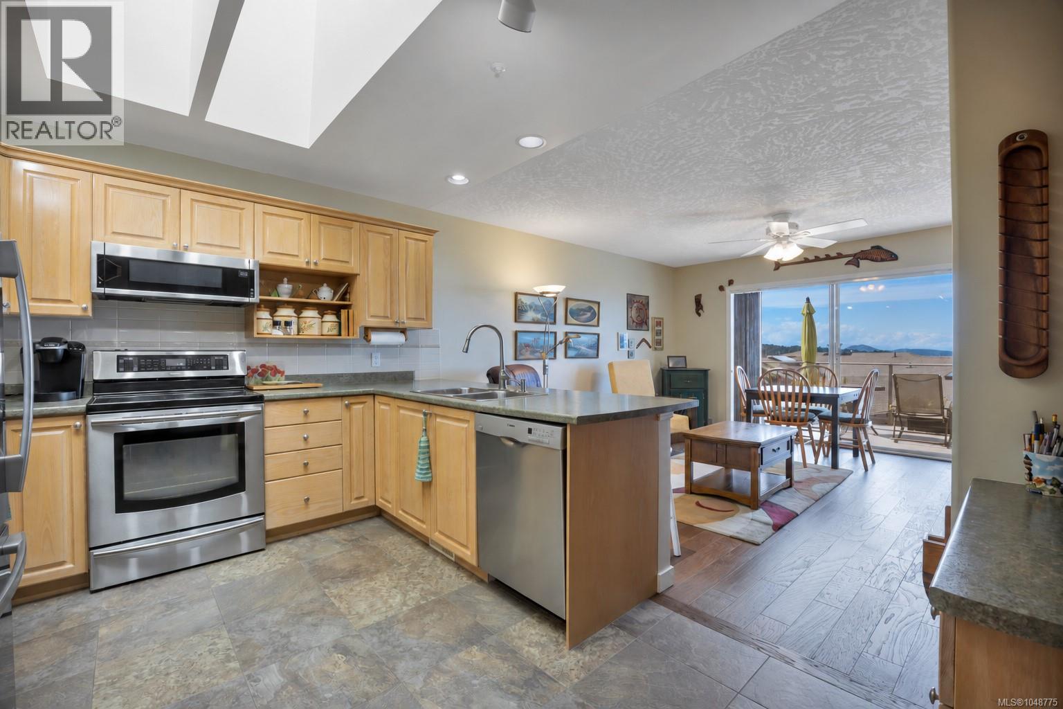 #13 4991 Bella Vista Cres - 6