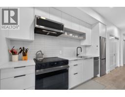 620 Coronation Avenue Unit# 211, Kelowna, BC V1Y0N8 Photo 6