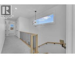 612 22 Avenue NE - photo 20