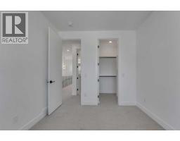 612 22 Avenue NE - photo 33