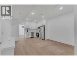 612 22 Avenue NE - photo 35
